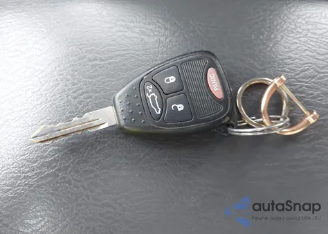 2005 Jeep Liberty Renegade z USA, uszkodzony, nr VIN 1J4GL38K05W687637